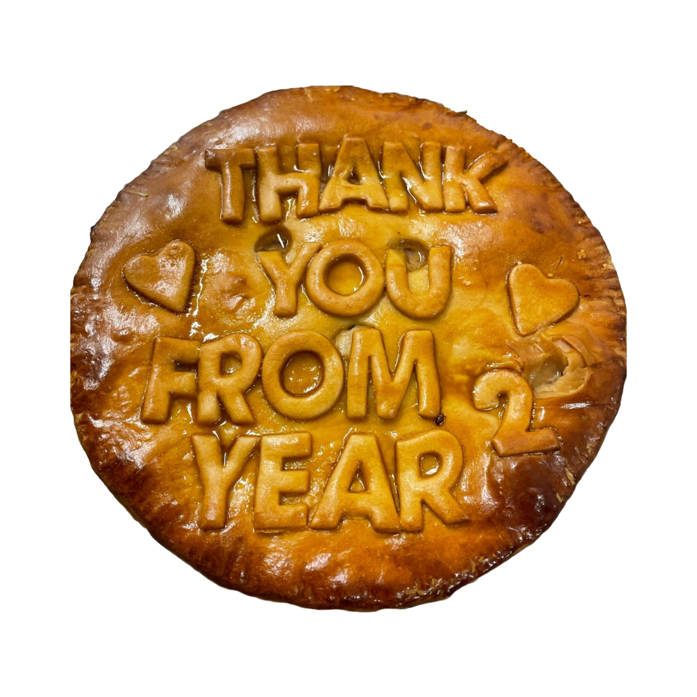 Spearings extra-large beef pie